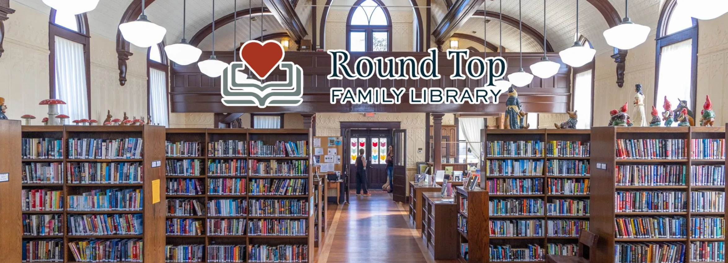 Round-Top-Family-Library_Desktop_ET