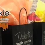 Bath-Junkie_Desktop_ET