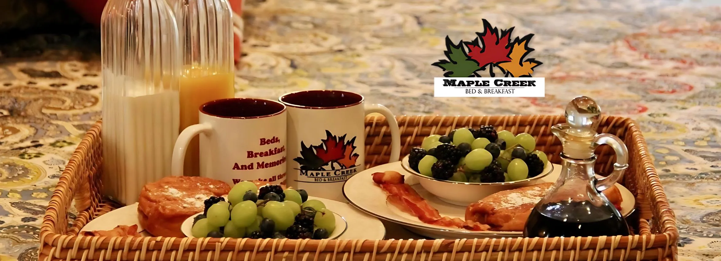 Maple-Creek-Bed-_-Breakfast_Desktop_ET