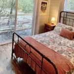 Cozy-Country-Cottage_Desktop_ET