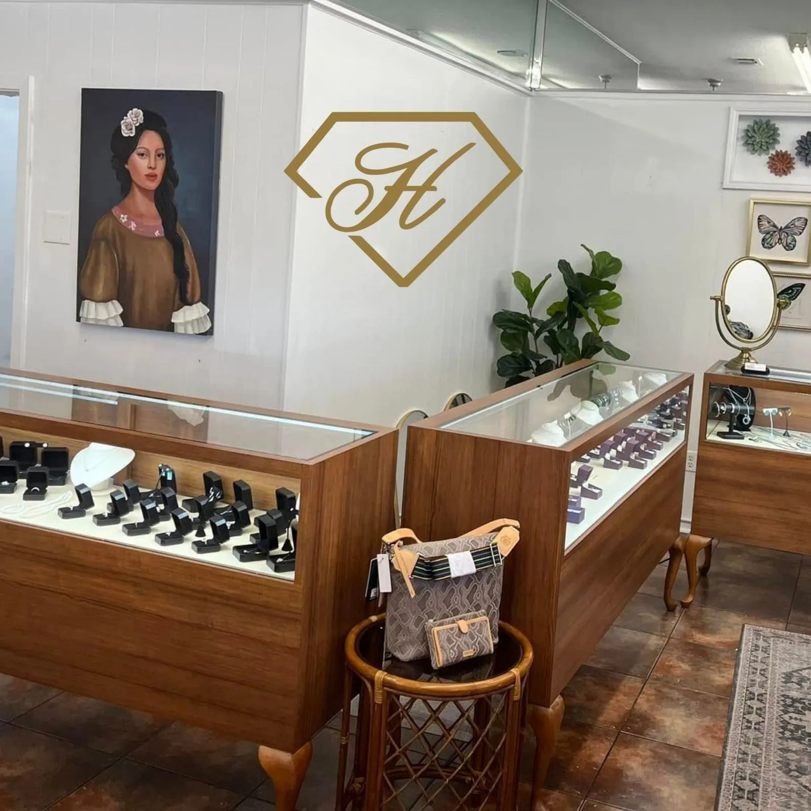 Hinds-Fine-Jewelry_Mobile_ET
