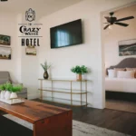 The Crazy-Water-Hotel_Mobile_ET