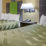Quality-Inn-_-Suites_Desktop_ET