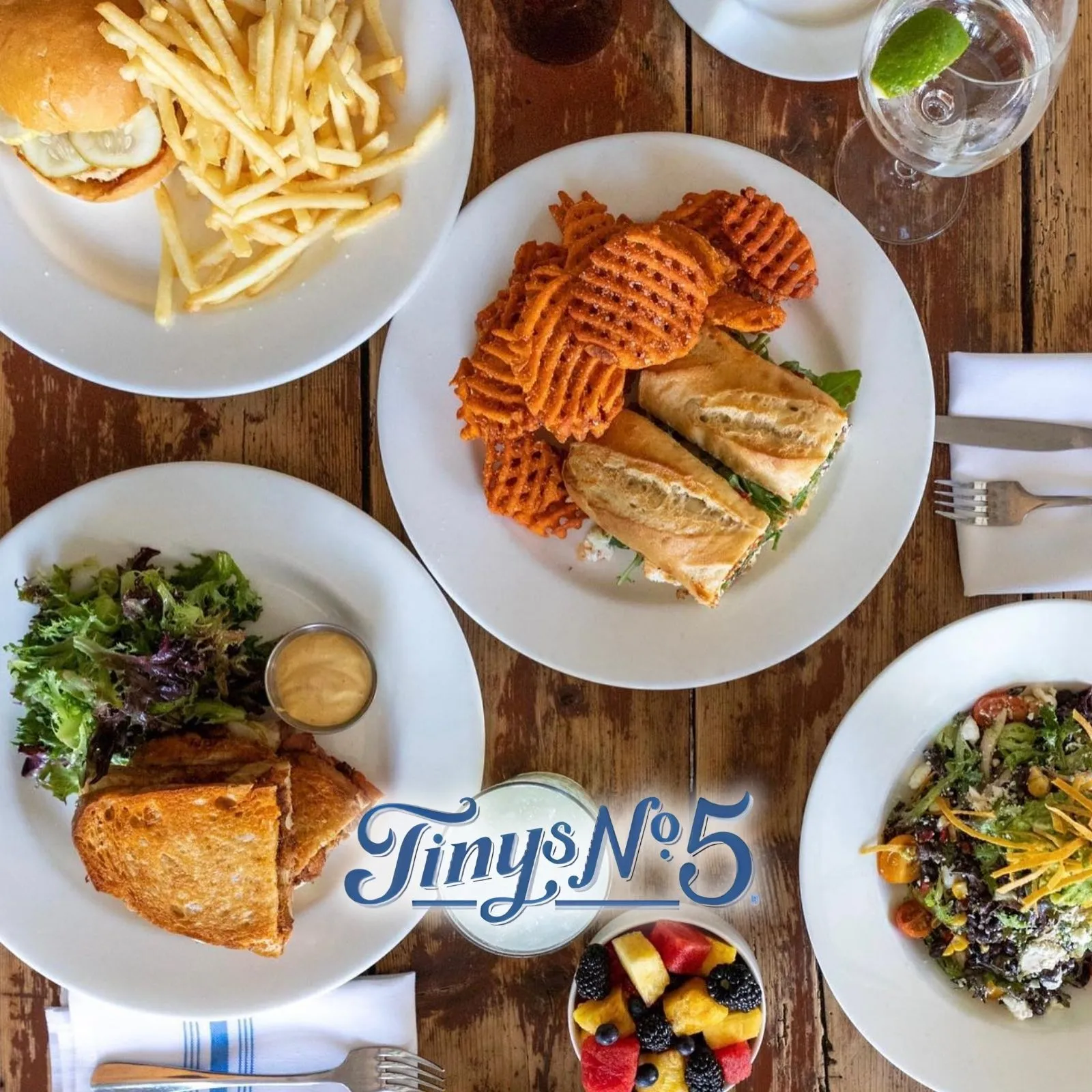 Tinys-No-5_Mobile_ET
